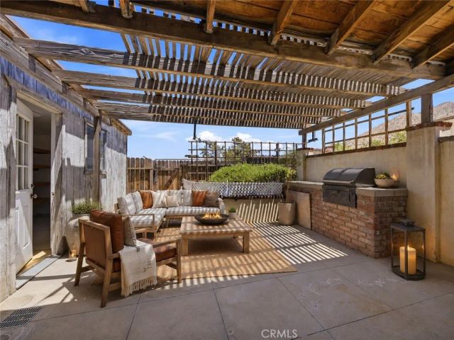 29935 Maypath Road, Juniper Hills, CA 93543