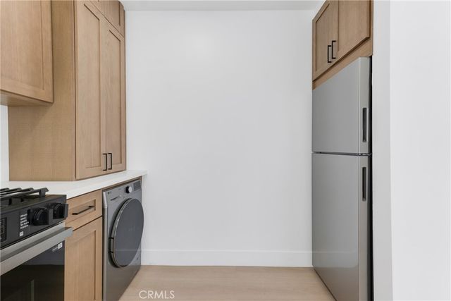 6300 Orange Street 4, Los Angeles, CA 90048