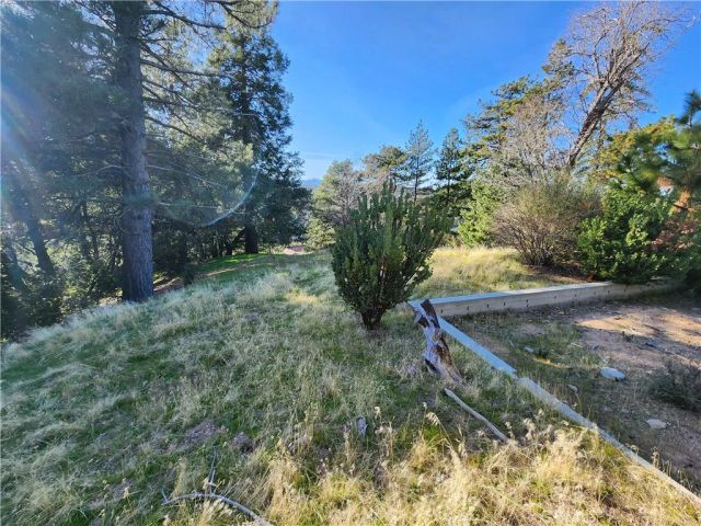 839 Arbula, Crestline, CA 92325