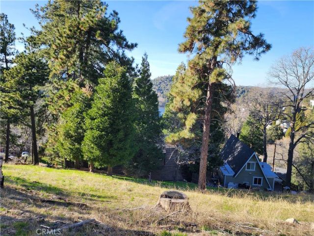 839 Arbula, Crestline, CA 92325