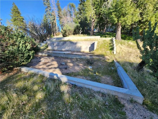 839 Arbula, Crestline, CA 92325