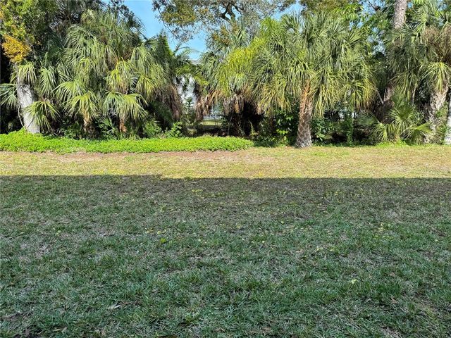 7580 92ND STREET 102D, Seminole, FL 33777