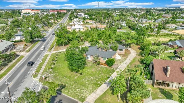 1215 W 11th Street, Panama City, FL 32401