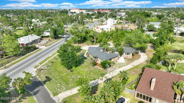 1215 W 11th Street, Panama City, FL 32401