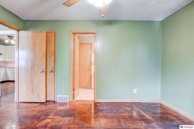 3322 Larimore Avenue, Omaha, NE 68111