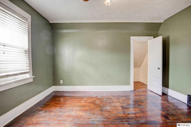 3322 Larimore Avenue, Omaha, NE 68111