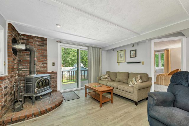 48 Paradise Drive, Moultonborough, NH 03254