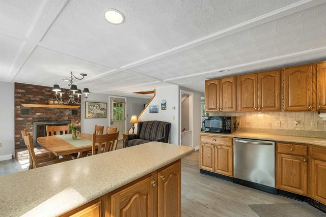 48 Paradise Drive, Moultonborough, NH 03254