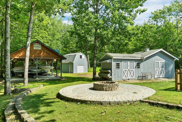 48 Paradise Drive, Moultonborough, NH 03254