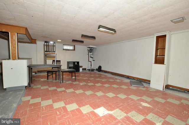 210 PHILELLENA RD, Cherry Hill, NJ 08034