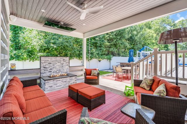 2 Tom Gray Court, Forked River, NJ 08731