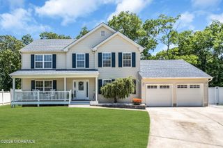 2 Tom Gray Court, Forked River, NJ 08731