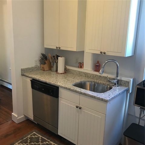 46 Lee Avenue 1, Newport, RI 02840