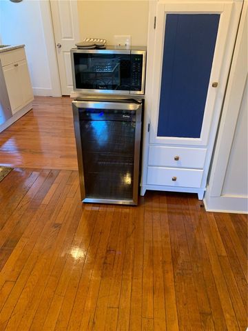 46 Lee Avenue 1, Newport, RI 02840