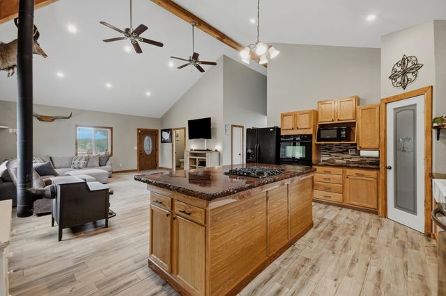 28559 Farm Road 1190, Eagle Rock, MO 65641