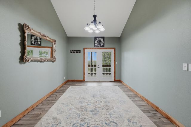 28559 Farm Road 1190, Eagle Rock, MO 65641