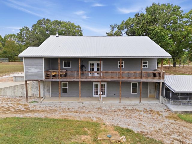 28559 Farm Road 1190, Eagle Rock, MO 65641