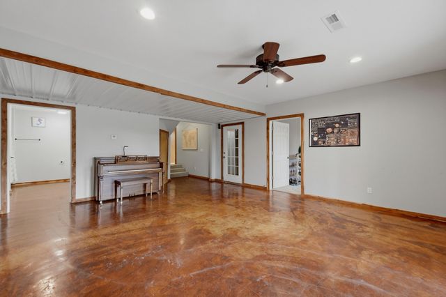 28559 Farm Road 1190, Eagle Rock, MO 65641
