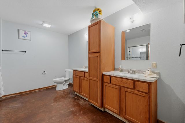 28559 Farm Road 1190, Eagle Rock, MO 65641
