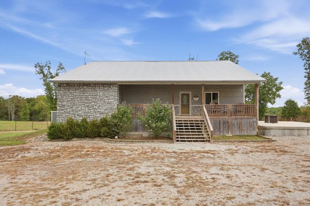 28559 Farm Road 1190, Eagle Rock, MO 65641