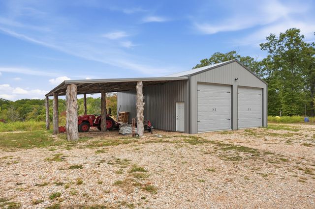 28559 Farm Road 1190, Eagle Rock, MO 65641