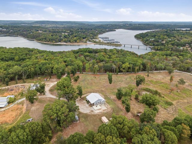 28559 Farm Road 1190, Eagle Rock, MO 65641