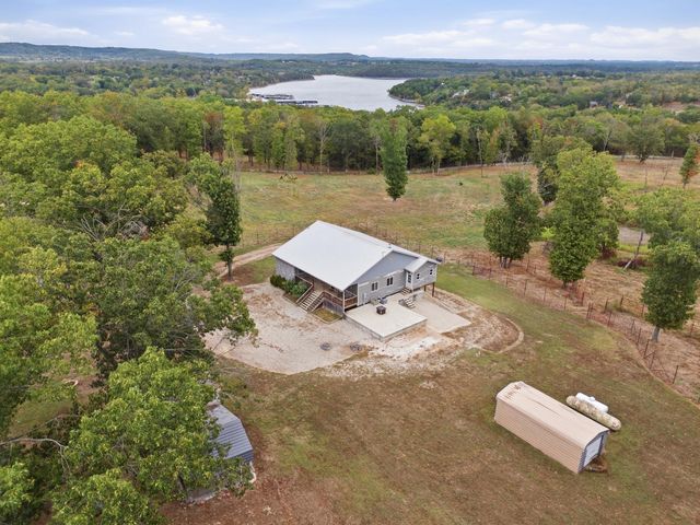 28559 Farm Road 1190, Eagle Rock, MO 65641