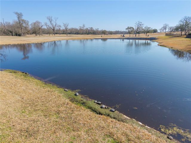 4754 Stonebriar Circle, College Station, TX 77845