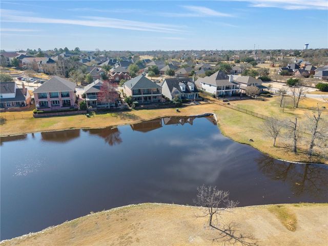 4754 Stonebriar Circle, College Station, TX 77845