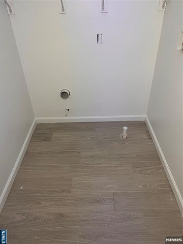 63 5th Street, Paterson, NJ 07522