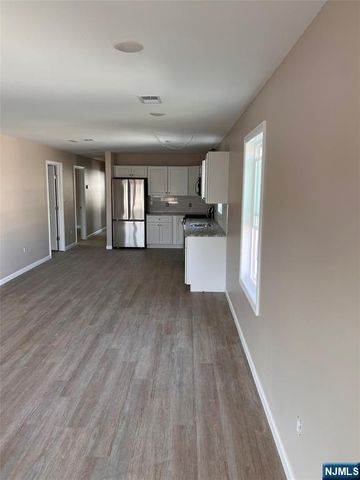 63 5th Street, Paterson, NJ 07522