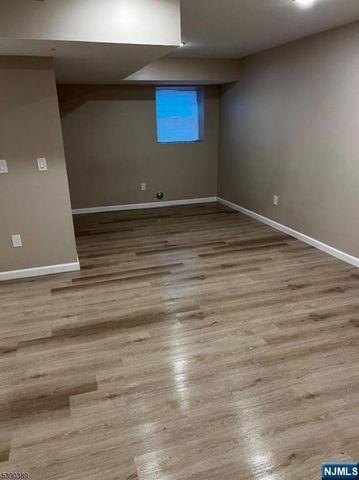 63 5th Street, Paterson, NJ 07522