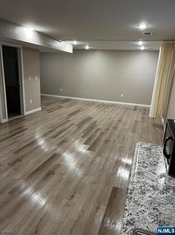 63 5th Street, Paterson, NJ 07522
