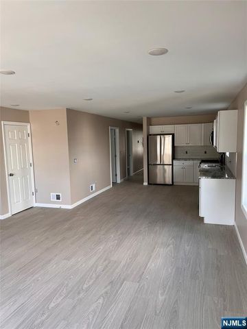 63 5th Street, Paterson, NJ 07522