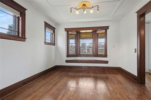 2550 Norton Street, Irondequoit, NY 14609