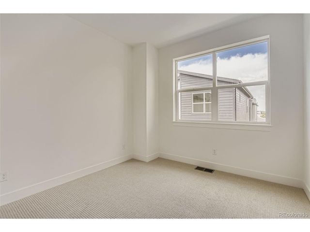 10886 E Hinsdale Cir, Centennial, CO 80112