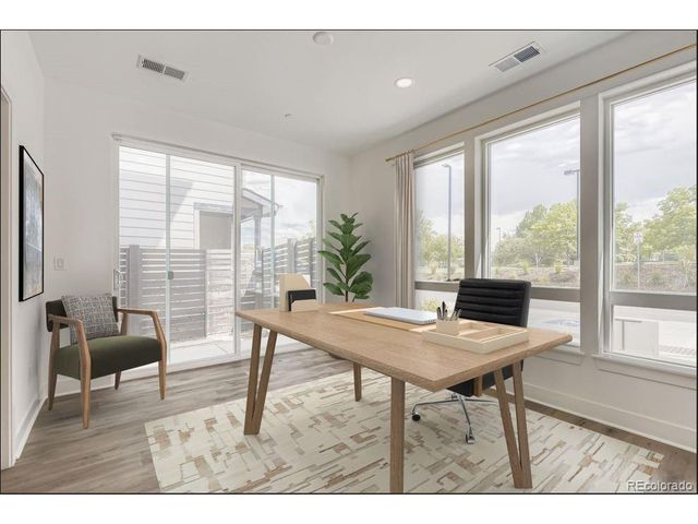 10886 E Hinsdale Cir, Centennial, CO 80112