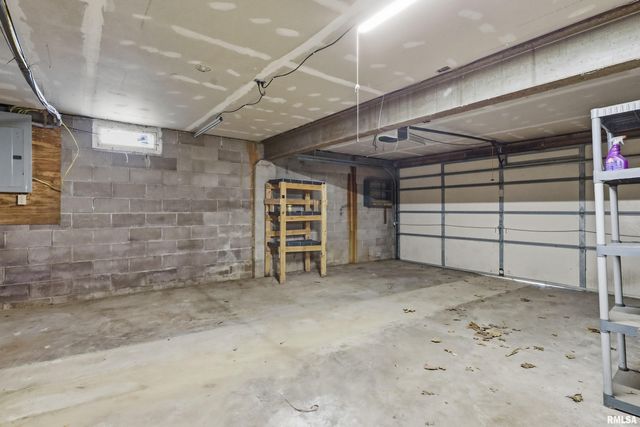 22503 45TH Avenue, Port Byron, IL 61275