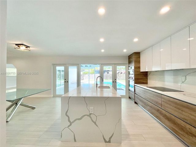 8265 SW 149th Dr, Palmetto Bay, FL 33158