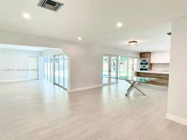 8265 SW 149th Dr, Palmetto Bay, FL 33158