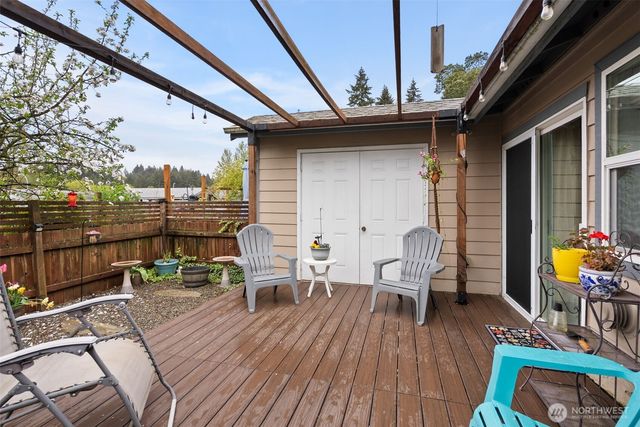 3311 New Hope Circle, Bremerton, WA 98312