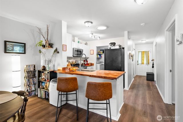 3311 New Hope Circle, Bremerton, WA 98312