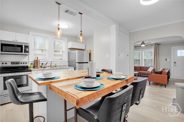 2110 Louisiana Avenue, Savannah, GA 31404