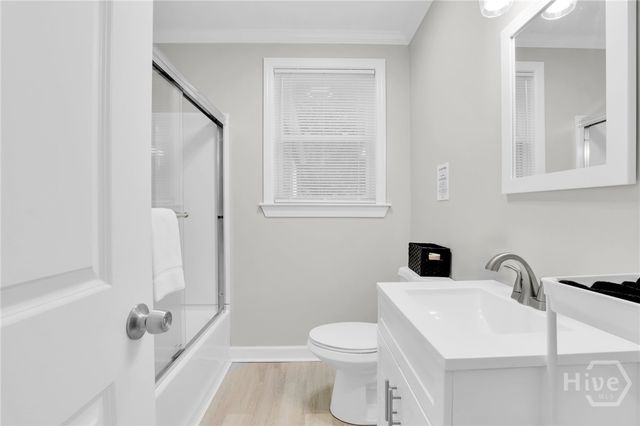 2110 Louisiana Avenue, Savannah, GA 31404