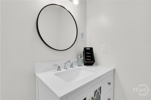 2110 Louisiana Avenue, Savannah, GA 31404