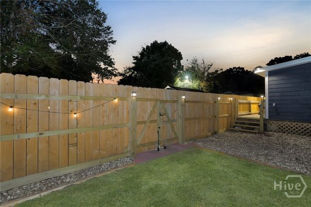 2110 Louisiana Avenue, Savannah, GA 31404