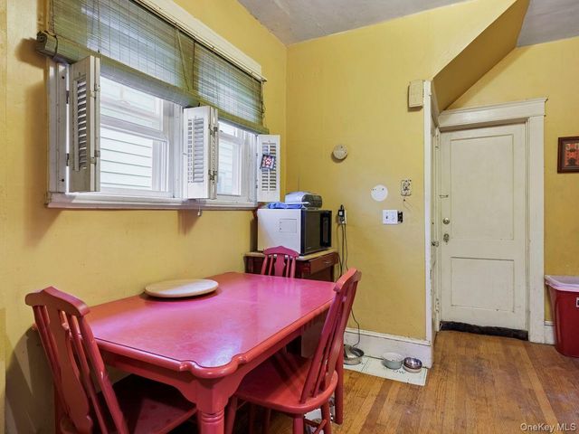 192 Washington Avenue, Kingston, NY 12401