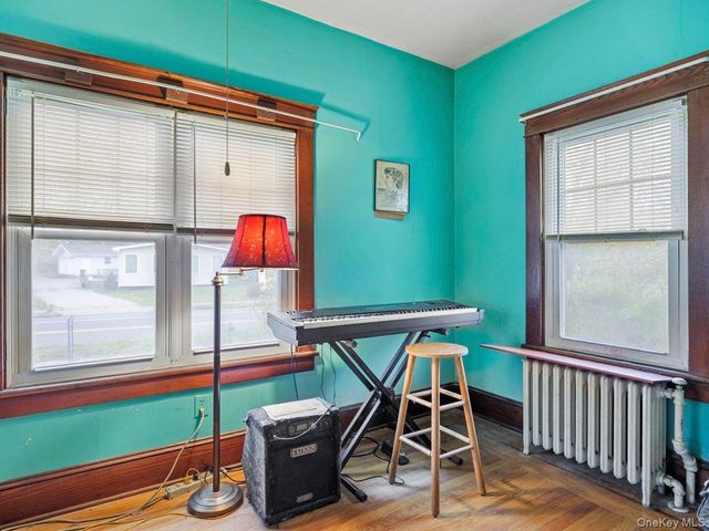 192 Washington Avenue, Kingston, NY 12401