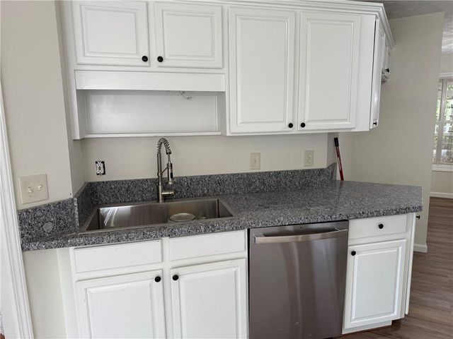 7620 Ivy Grove Street, Cumming, GA 30040