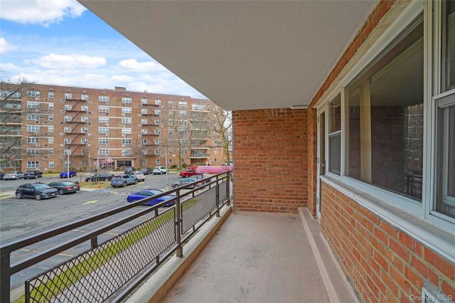 151-31 88th Street 1C, Howard Beach, NY 11414